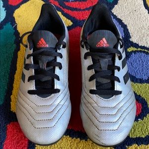 Adidas soccer cleats (kids)